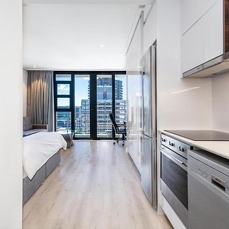 Luxurious 16 On Bree Studio Apartment - Harbour Views ケープタウン エクステリア 写真